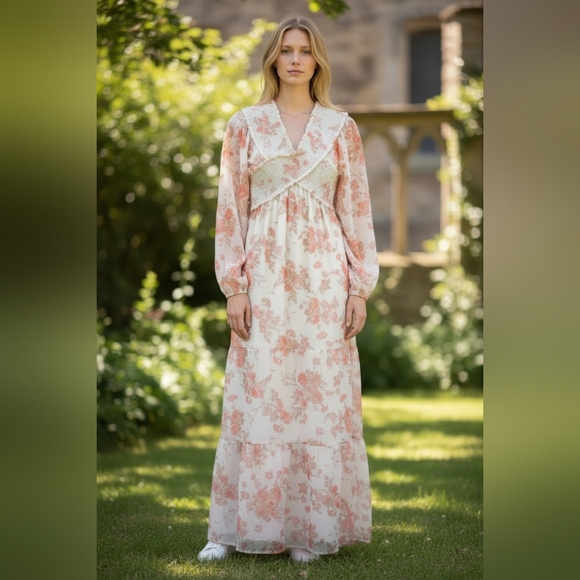Forever 21 Dresses & Skirts - FOREVER 21 Floral Maxi Dress SIZE MEDIUM 26BUST 25 WAIST 54 LENGTH